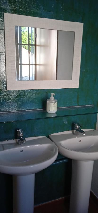 Albergue O Apalpador Melide Eksteriør billede