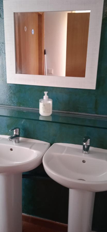 Albergue O Apalpador Melide Eksteriør billede